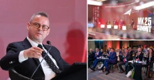 Мукаетов на Самитот „Македонија 2025“: „'Алкалоид' е пример дека Македонија може да се натпреварува глобално“