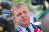 Каракачанов: Балканот ќе го претворат во голем мигрантски камп – Два милиони мигранти во Македонија, Косово и Албанија
