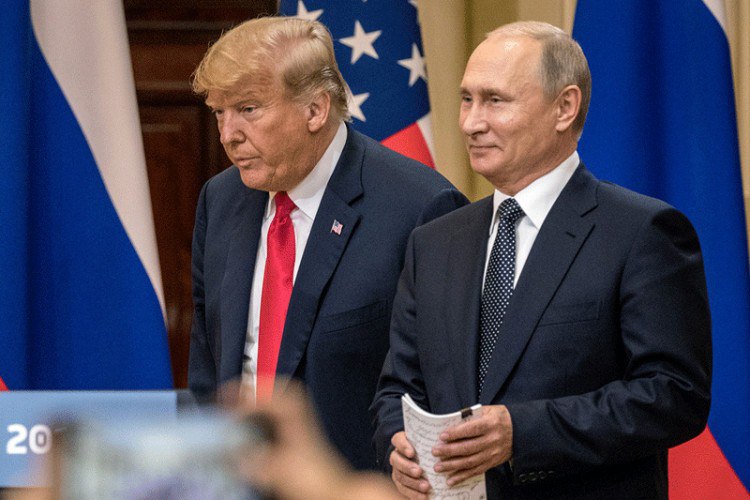 Нема конкретен термин за самитот Путин – Трамп, соопшти Кремљ