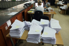 Секој нововработен јавен службеник ќе помине обука и ќе полага стручен испит