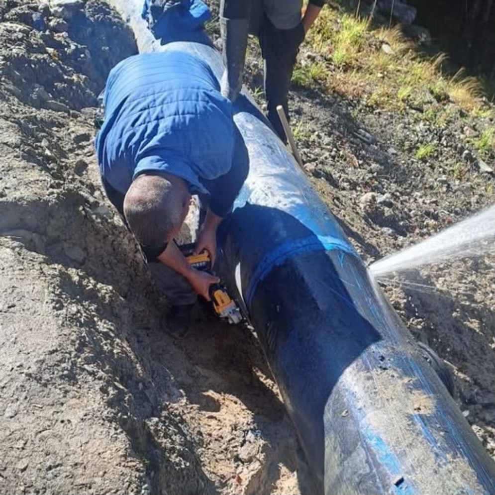 Цело Тетово нема вода – намерно пресечена главната водоводна линија