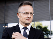Сијарто: Унгарија нема да дозволи Украина да стане членка на ЕУ
