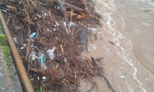 ЦУК: Реката Пчиња се излеа кај Пелинце, засега нема загрозени домови