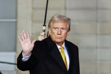 Нов извештај тврди: Трамп ја претворил Белата куќа во крипто империја, милијарди долари за сопствени џебови