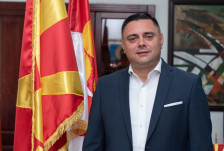 Тројца обвинети за закани и загрозување на сигурноста на градоначалникот на Кавадарци, за еден предложен притвор