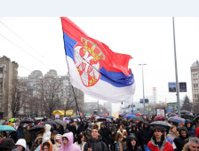 Од утре пензиите во Србија ќе бидат зголемени за 12,2 проценти