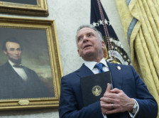 Трамп го брани Виткоф по скандалот со прислушувани разговори: Разговорот беше „стандардна преговарачка техника“