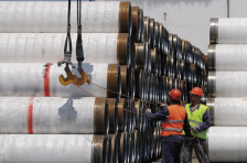 Бугарија ја зголемува безбедноста во рафинеријата на „Лукоил“ во Бургас пред преземањето