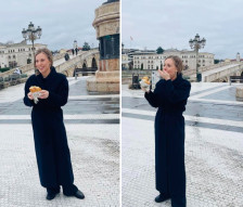 (Видео) Шведска министерка пред средбите со македонските политичари, прво ја проба скопската симит погача – еве што кажа за неа!