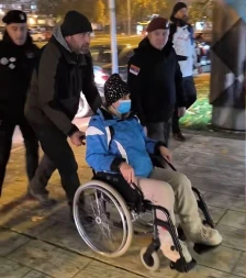 Хрка се врати од болница – примила инфузија, продолжува со штрајкот со глад