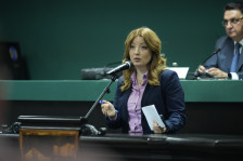 Арсовска: Стратегијата на политичарите е раздор со меѓусебни националистички напади додека тие крадат милиони