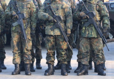 Европската комисија предлага „Воен Шенген“ за побрзо минување на трупи низ ЕУ