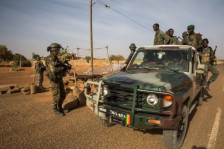 Француската армија се подготвува за потенцијален конфликт со Русија