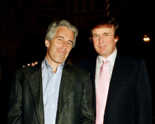 Трамп знаел за постапките на Џефри Епштајн, откриваат новообјавените мејлови