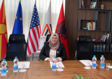 (Фото) Шокантна објава на пратеничка од Влен во Собранието: Ова ќе биде премиерот на Албанците во Македонија