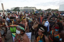 Протести во Бразил поради полициска операција против нарко-банди