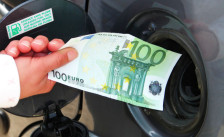 Поскапуваат дел од горивата