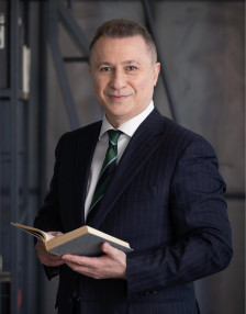 Груевски: Тапаните на војната почнаа да чукаат во Европа: Ризиците за војни во Европа и низ светот