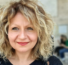 „НИЕ НЕ СМЕ НИ Д ОД ДРЖАВА“: Трајковска распали на социјалните мрежи ‘пропаѓаме секако, а најмногу вредносно’