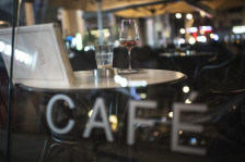 Забрана за вршење дејност за сопственик на угостителски објект во Скопје