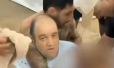 Ова е херојот од Сиднеј кој сам го совлада напаѓачот – се вика Ахмед, сопственик е на продавница за овошје