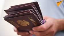 Во Русија разбиена мрежа на печатници кои фалсификувале пасоши