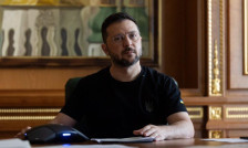 Зеленски: Подготвени се клучните документи за безбедносни гаранции и обновата на Украина