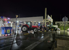 Блокиран Евзони поради протест на грчките земјоделци: Излез дозволен само за камиони