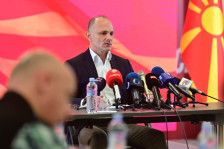 Филипче: Македонија намерно ја држат изолирана од ЕУ за да цвета криминалот и корупцијата