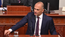 Филипче до Мицкоски: Граѓаните ли се „талог“ затоа што ја критикуваат власта?