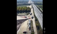 (Видео) Николоски повторно се пофали дека се интензивно се работи на коридорите кои ги градат Бехтел и Енка