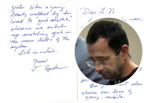 Епштајн му пишал на осуден педофил: „ И претседателот сака млади девојки како нас“