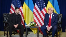 Трамп: Поканети сме на состанок во Европа, на кој би учествувал и Зеленски