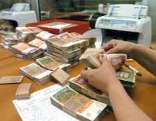 Државата се задолжува со 30 милиона евра краткорочен кредит кај приватна банка по непозната каматна стапка