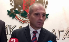 Трпеле голема штета на границата: Бугарскиот вицепремиер Караџов ќе бара Брисел да преговара со Македонија и со Србија