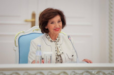 Сиљановска-Давкова: Божиќните празници ќе ја зацврстат нашата вера и надеж