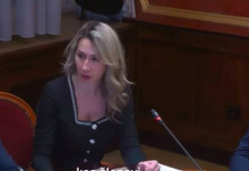 (Видео) Која е црногорската функционерка од скандалот 18 +и кој ѝ бил „омилен владетел“?