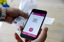 „МОЈ ДДВ“ НЕ ГО ДАДЕ ПОСАКУВАНИОТ ЕФЕКТ: Петрова вели дека нема одлука за укинување, но мерката „јаде“ по 14,5 милиони евра квартално