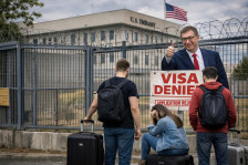 Жерновски: Браво за Мицкоски! Најде „стратегија“ како да ги задржи младите дома