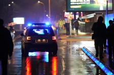 Жени се истепале пред кафеана во Центар!