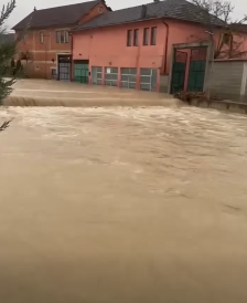Поплави во Косово, се излеале неколку реки!
