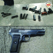 Царина заплени девет пиштоли, едно лице е во притвор