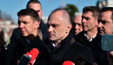 Филипче: Стандардот на граѓаните тоне, над 2 милијарди евра недостасуваат