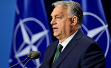 Орбан: На изборите ќе се одлучува Унгарија да не стане должнички роб поради војната во Украина