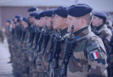 Франција почна кампања за регрутација во доброволна воена служба