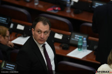 Андоновски: Забраната на социјалните мрежи за деца и млади би била радикален чекор