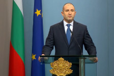 Радев: Македонија посакувана членка на ЕУ, но само со бугари во преамбулата на уставот