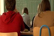 Се воведува истражувачко новинарство во наставата по Граѓанско образование за 8 и 9 одделение