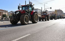 Грчките земјоделците го завршија протестот во Атина, тракторите си заминаа, но велат дека ќе продолжат со протести