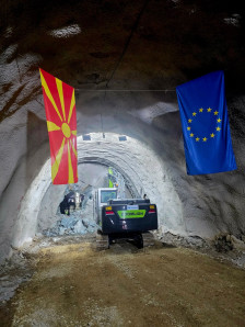 Пробиен последниот тунел во изградбата на пругата Бељаковце – Крива Паланка